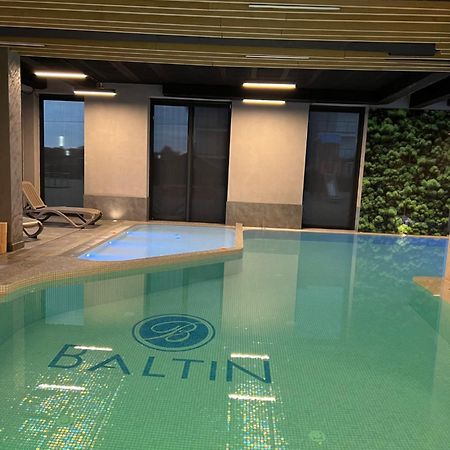 Apartments Deluxe Baltin Z Basenem Wewnetrznym Sarbinowo Zewnętrze zdjęcie