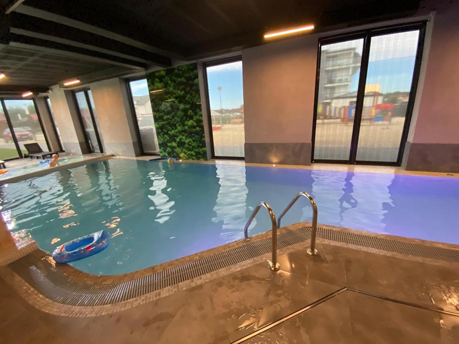 Apartments Deluxe Baltin Z Basenem Wewnetrznym Sarbinowo Zewnętrze zdjęcie